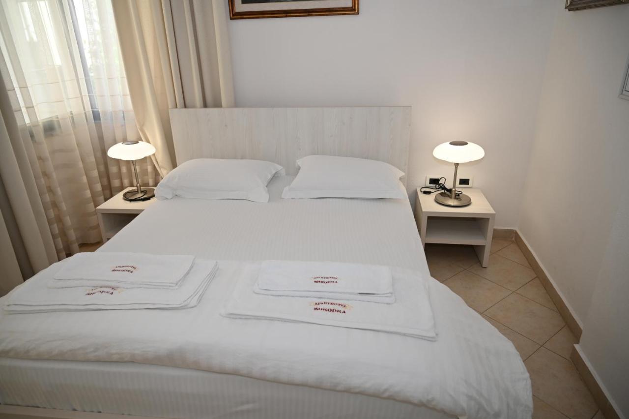 Aparthotel Shkodra Durrës Exterior foto